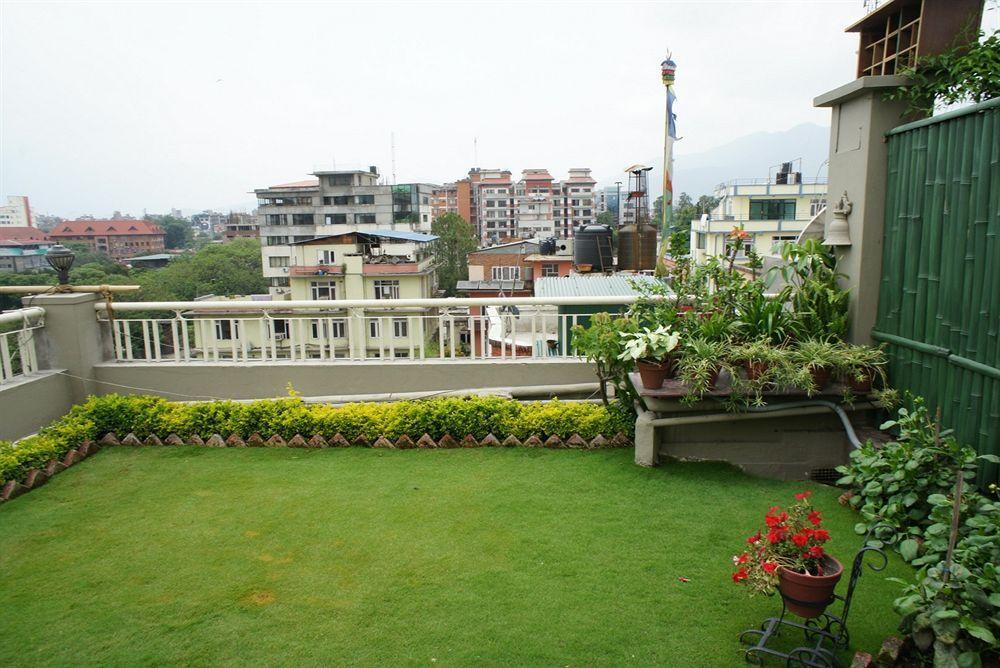 Marcopolo Business Hotel Kathmandu Exterior foto