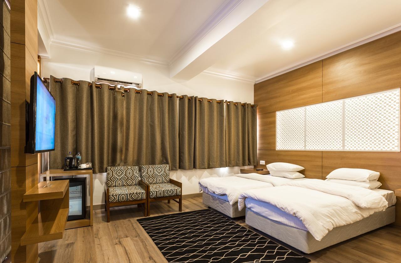 Marcopolo Business Hotel Kathmandu Exterior foto