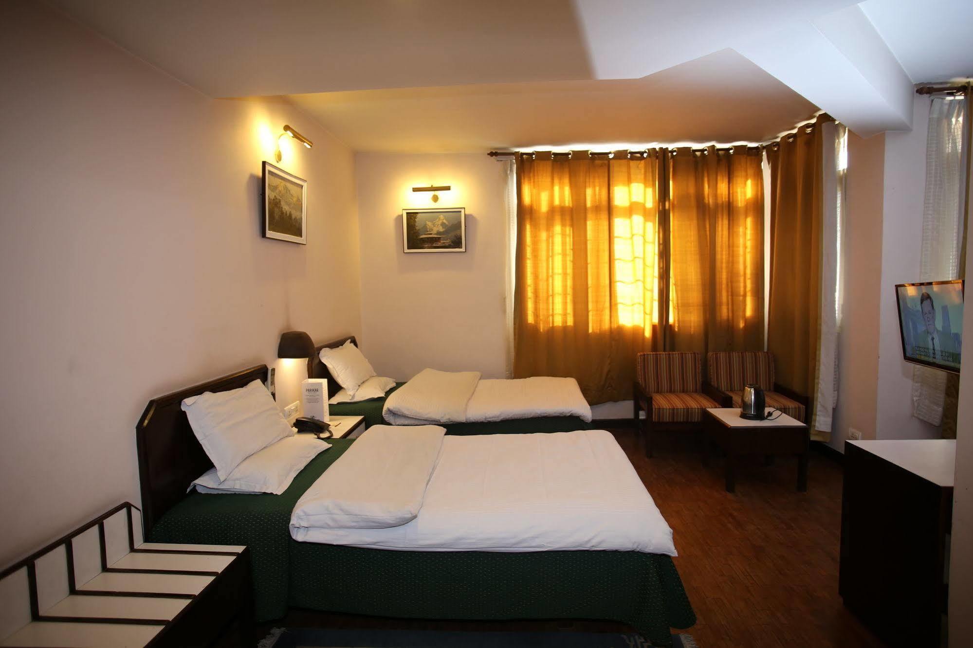 Marcopolo Business Hotel Kathmandu Exterior foto